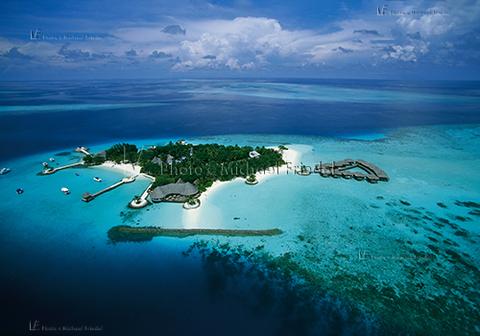 23386 A4 RGB